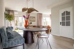 Aron Bruin Eettafel