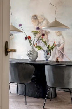 Aron Zwart Eettafel