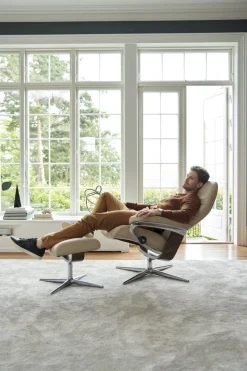 Erik M Relaxfauteuil + Hocker