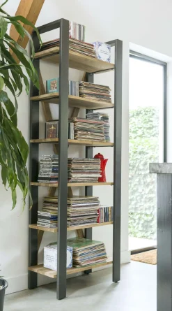 Farmland Boekenkast