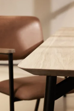 Flyta Eettafel