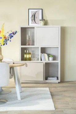 Helsinki Taupe Kabinet