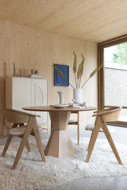 Lotus Eettafel