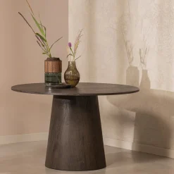 Maan Eettafel