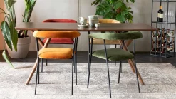 Malaya Eetkamertafel