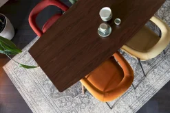 Malaya Eetkamertafel