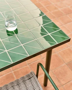 Maurina Groen Tuintafel