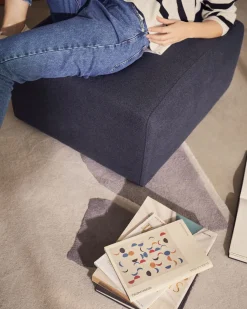 Neom Hocker