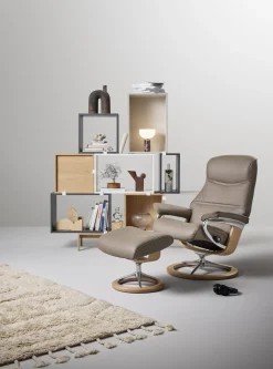 Philip M Relaxfauteuil + Hocker