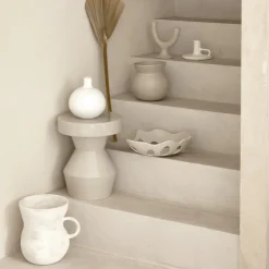 Sculptural Bijzettafel