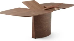 SM117 Eettafel