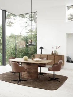 SM117 Eettafel