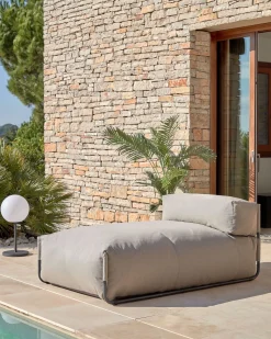 Square Outdoor Chaise Longue