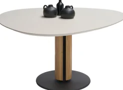 Steely Eettafel