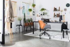 Storm Black Eettafel