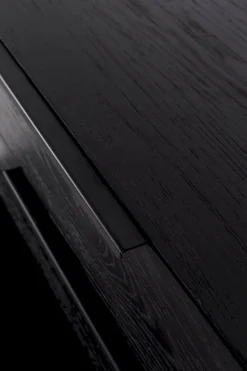 Travis Dressoir