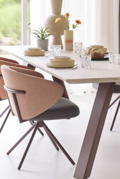 Tristan Eettafel