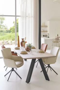 Tristan Eettafel