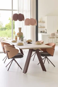 Tristan Eettafel